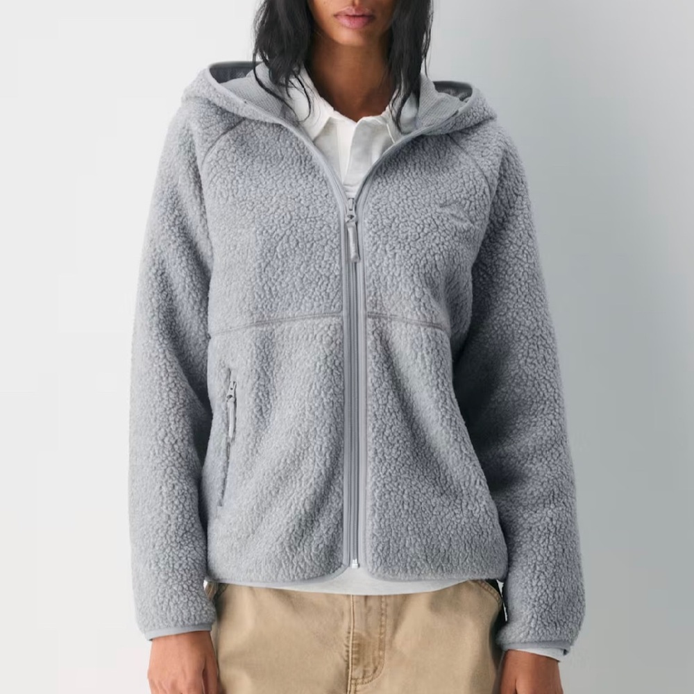 ARITZIA Polartec Thermal Pro Raglan Zip Hoodie